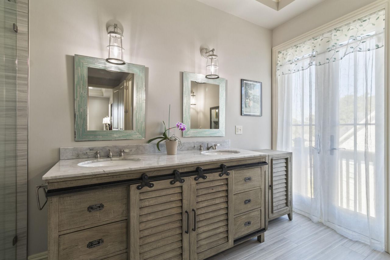 250 Island Park Drive Photo 26