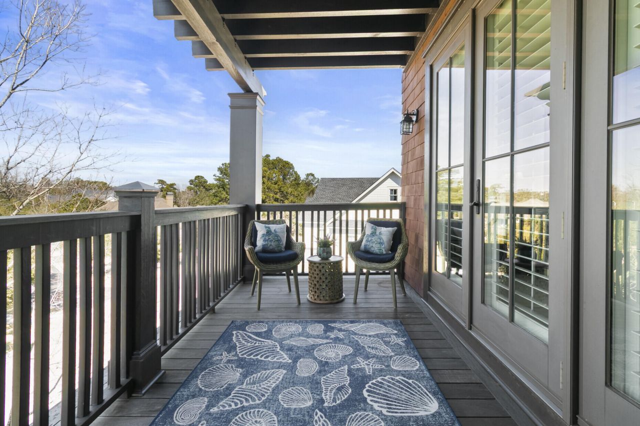 250 Island Park Drive Photo 27