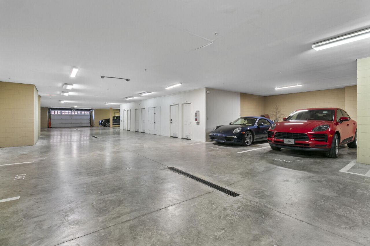 250 Island Park Drive Photo 39