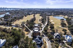 250 Island Park Drive photo 4