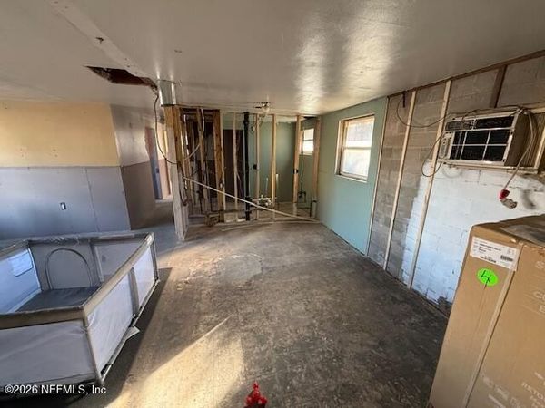 505 KINGSTON Avenue, Daytona Beach, FL 32114