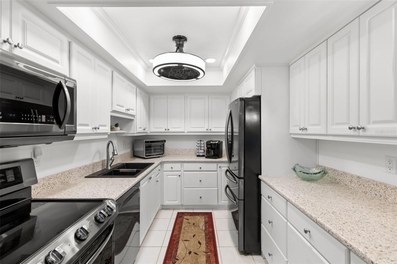 3143 37th Lane S, Unit B, Saint Petersburg, FL 33711 Photo