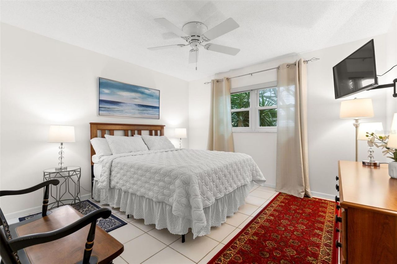 3143 37th Lane S, Unit B, Saint Petersburg, FL 33711 Photo