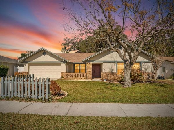 1741 SHADY LEAF DRIVE, VALRICO, FL 33596