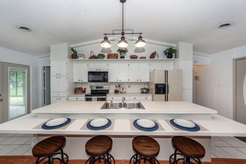 113 Grandview Court Photo 4