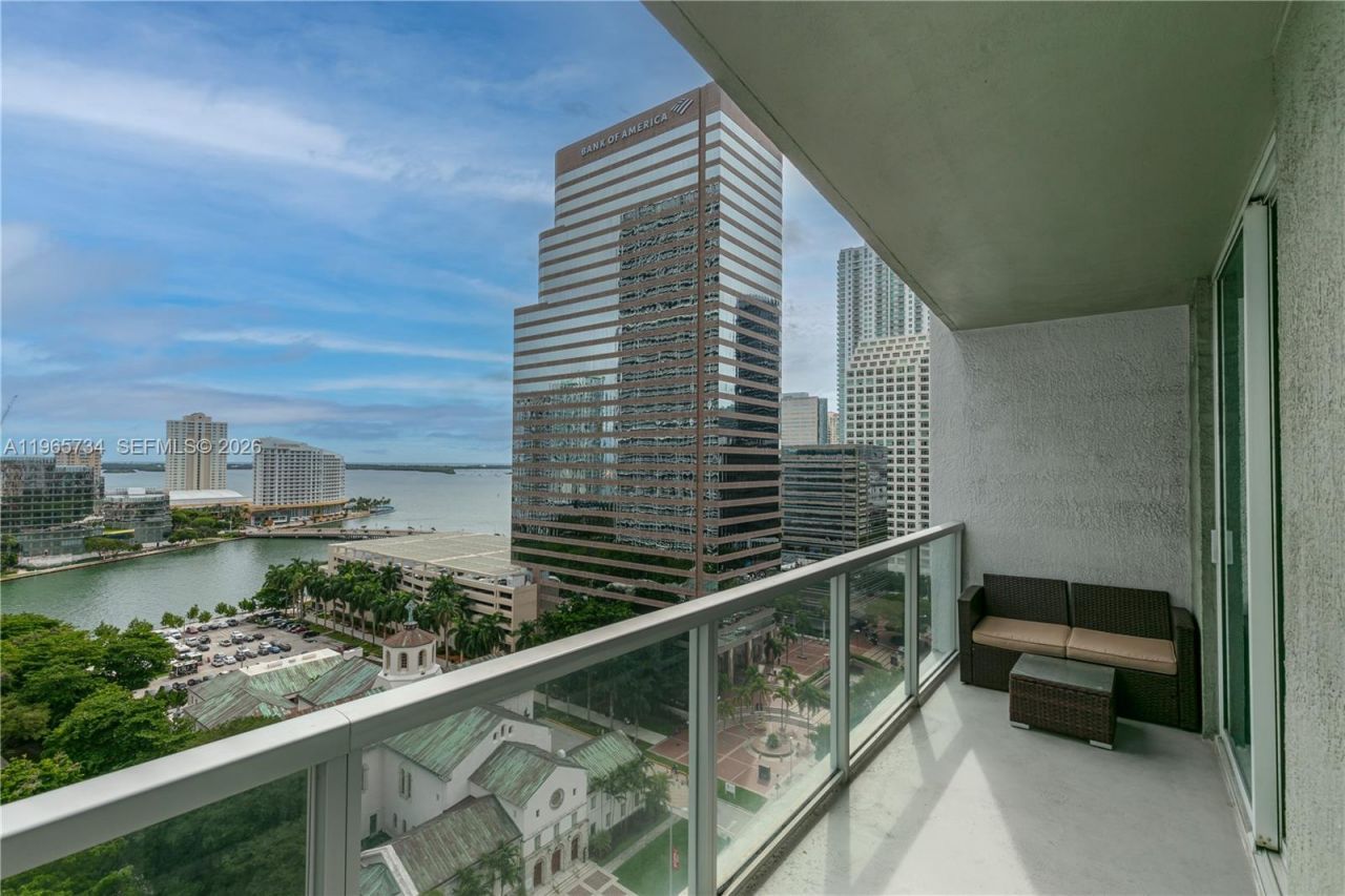 500 Brickell Ave, Unit 1801, Miami, FL 33131 Photo