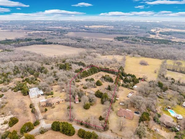 810 Truman Circle, Lancaster, TX 75146