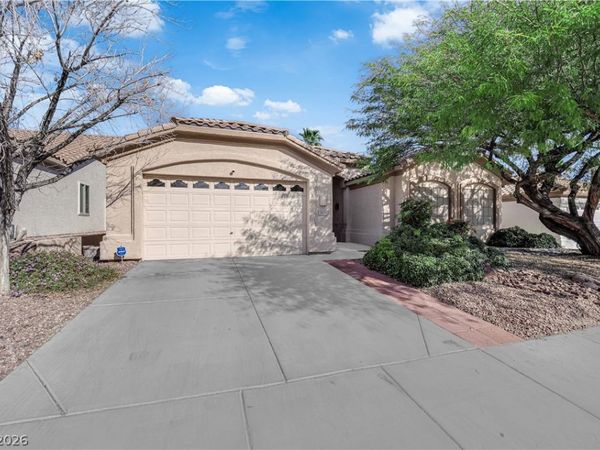 9808 Dusty Winds Avenue, Las Vegas, NV 89117