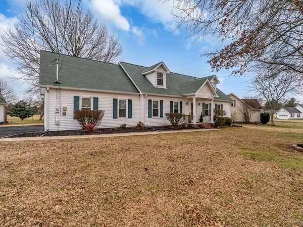 9106 Dandelion Dr, Murfreesboro, TN 37129