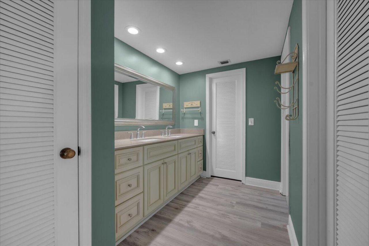 300 N Highway A1a, Unit 105j, Jupiter, FL 33477 Photo