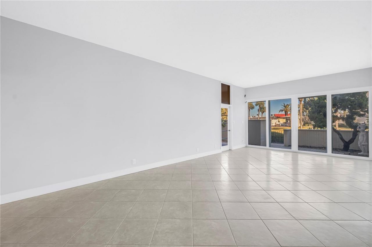 7400 Sun Island Drive S, Unit 103, South Pasadena, FL 33707 Photo