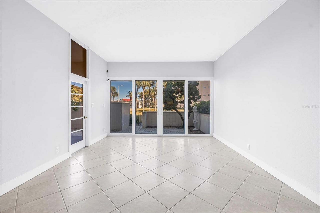 7400 Sun Island Drive S, Unit 103, South Pasadena, FL 33707 Photo