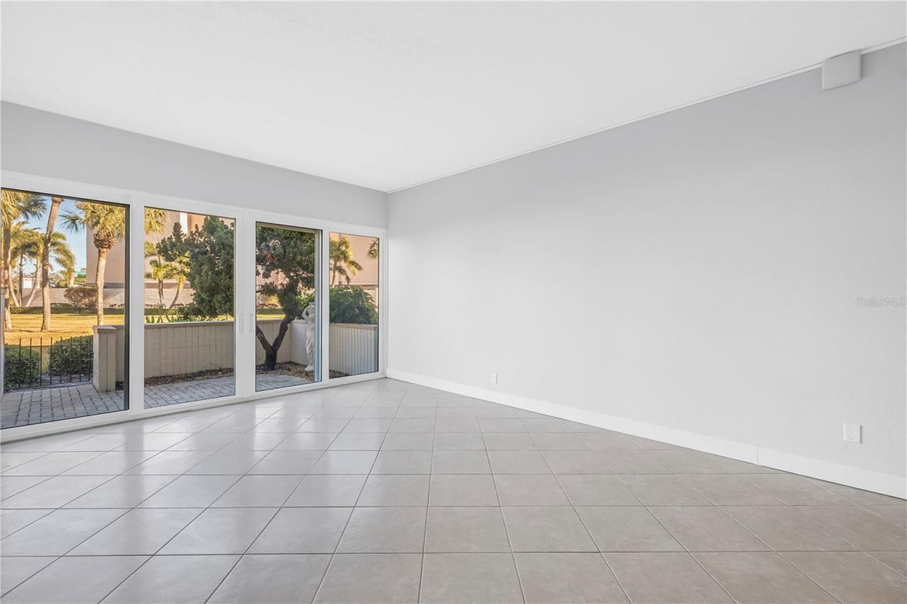 7400 Sun Island Drive S, Unit 103, South Pasadena, FL 33707 Photo