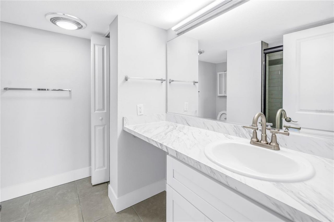 7400 Sun Island Drive S, Unit 103, South Pasadena, FL 33707 Photo