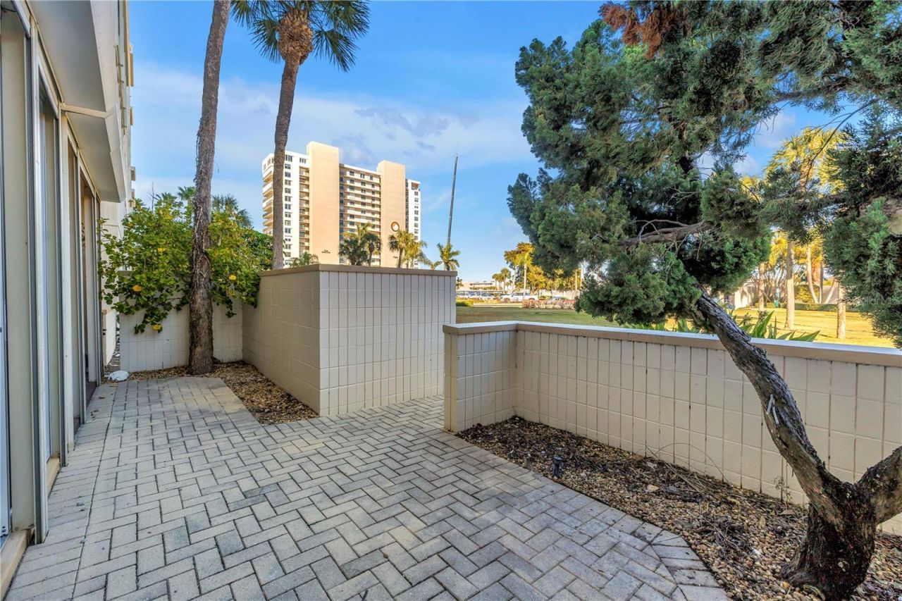 7400 Sun Island Drive S, Unit 103, South Pasadena, FL 33707 Photo