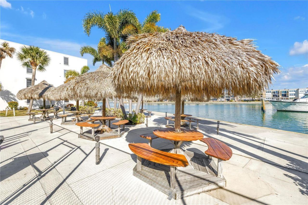7400 Sun Island Drive S, Unit 103, South Pasadena, FL 33707 Photo