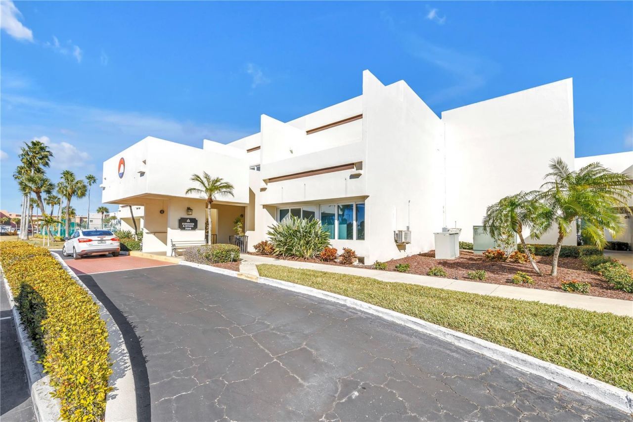 7400 Sun Island Drive S, Unit 103, South Pasadena, FL 33707 Photo