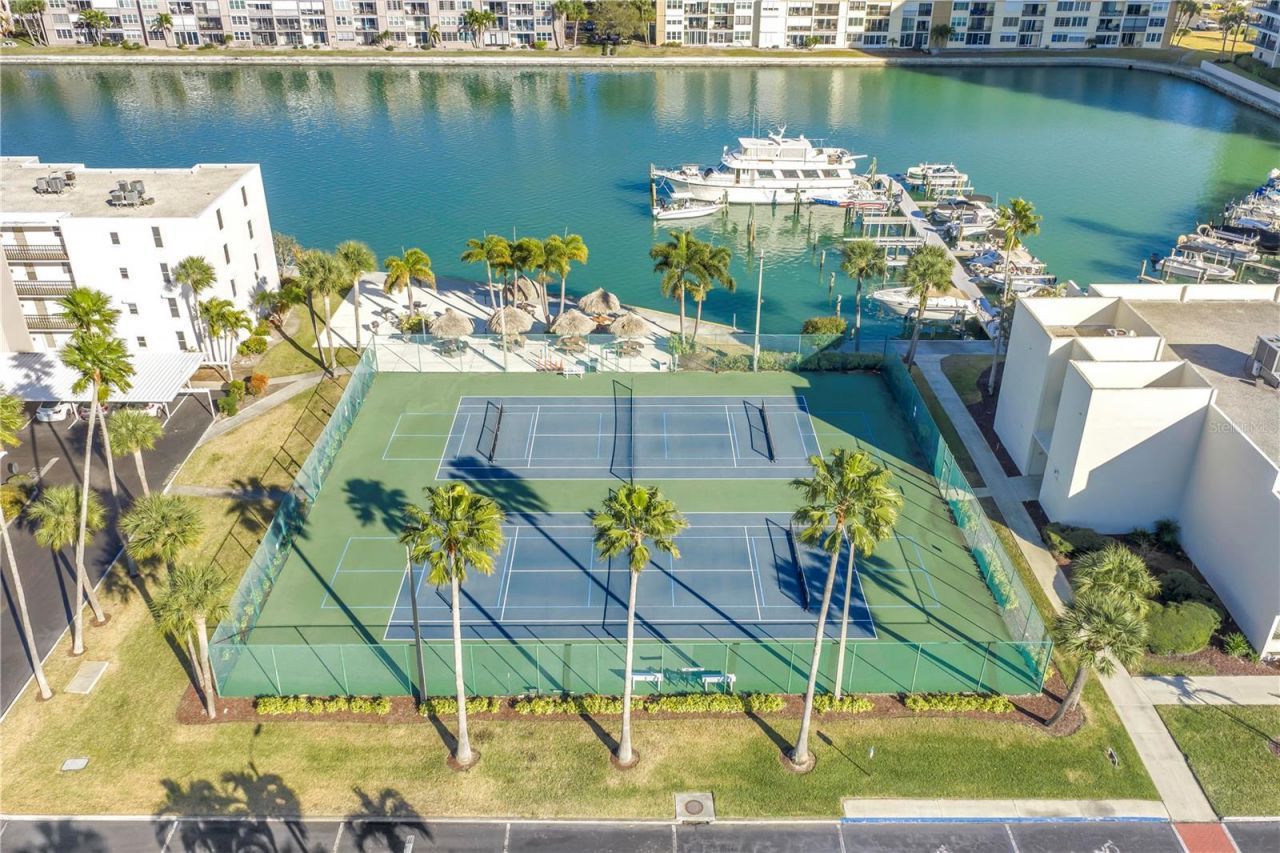 7400 Sun Island Drive S, Unit 103, South Pasadena, FL 33707 Photo