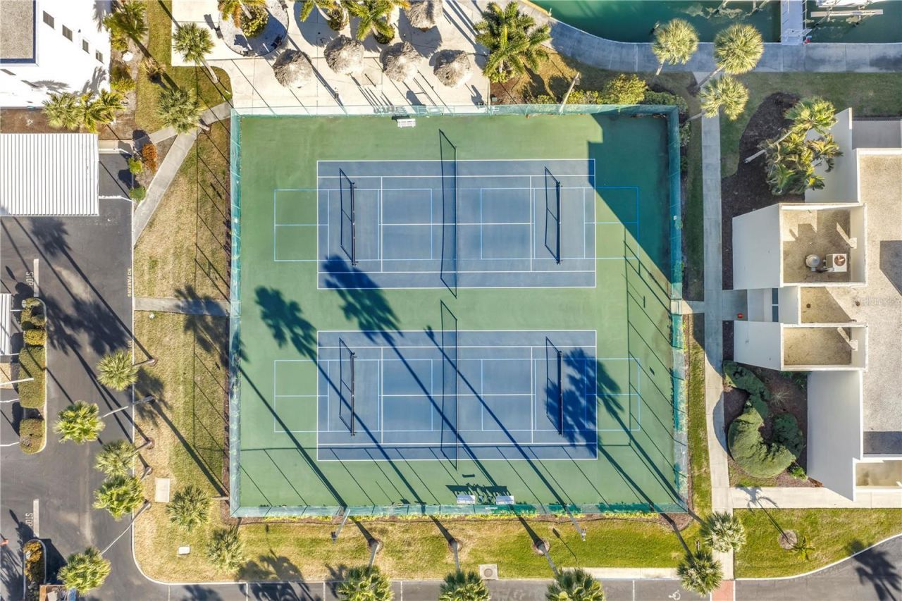 7400 Sun Island Drive S, Unit 103, South Pasadena, FL 33707 Photo
