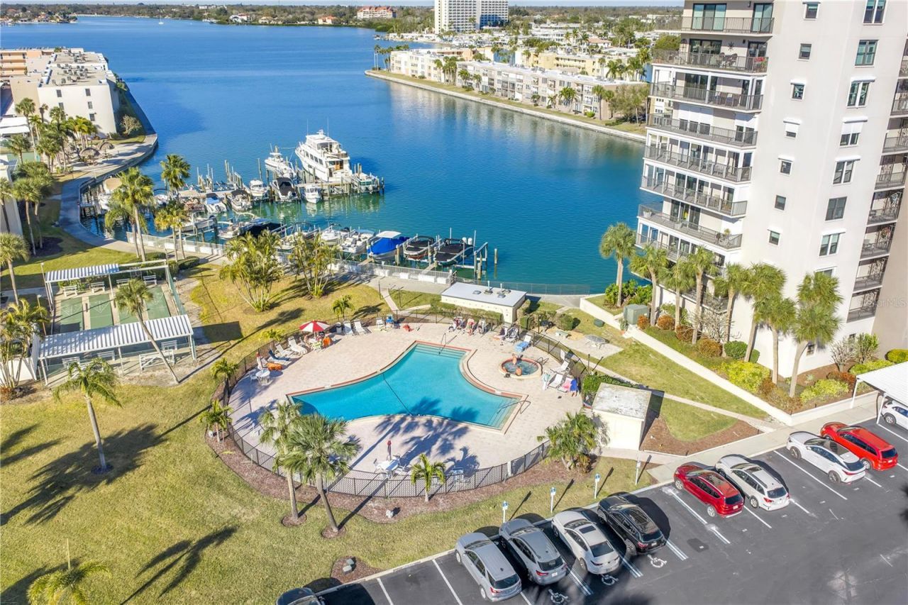 7400 Sun Island Drive S, Unit 103, South Pasadena, FL 33707 Photo