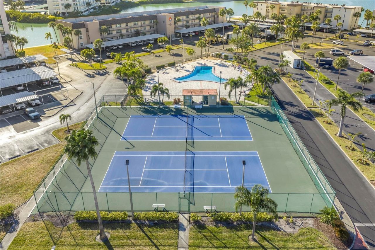 7400 Sun Island Drive S, Unit 103, South Pasadena, FL 33707 Photo