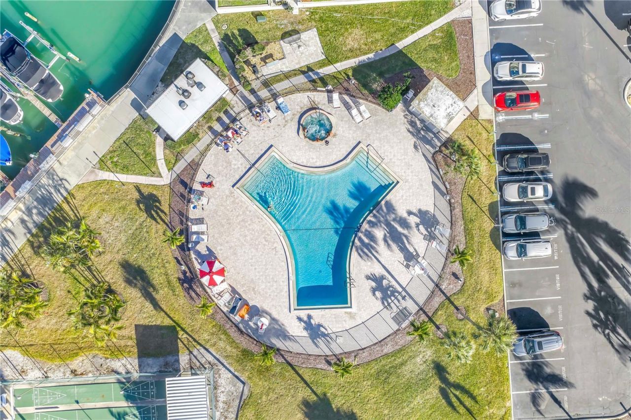 7400 Sun Island Drive S, Unit 103, South Pasadena, FL 33707 Photo
