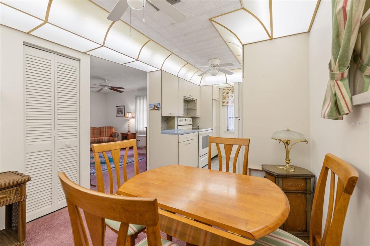 3275 37th Way S, Unit D, Saint Petersburg, FL 33711 Photo