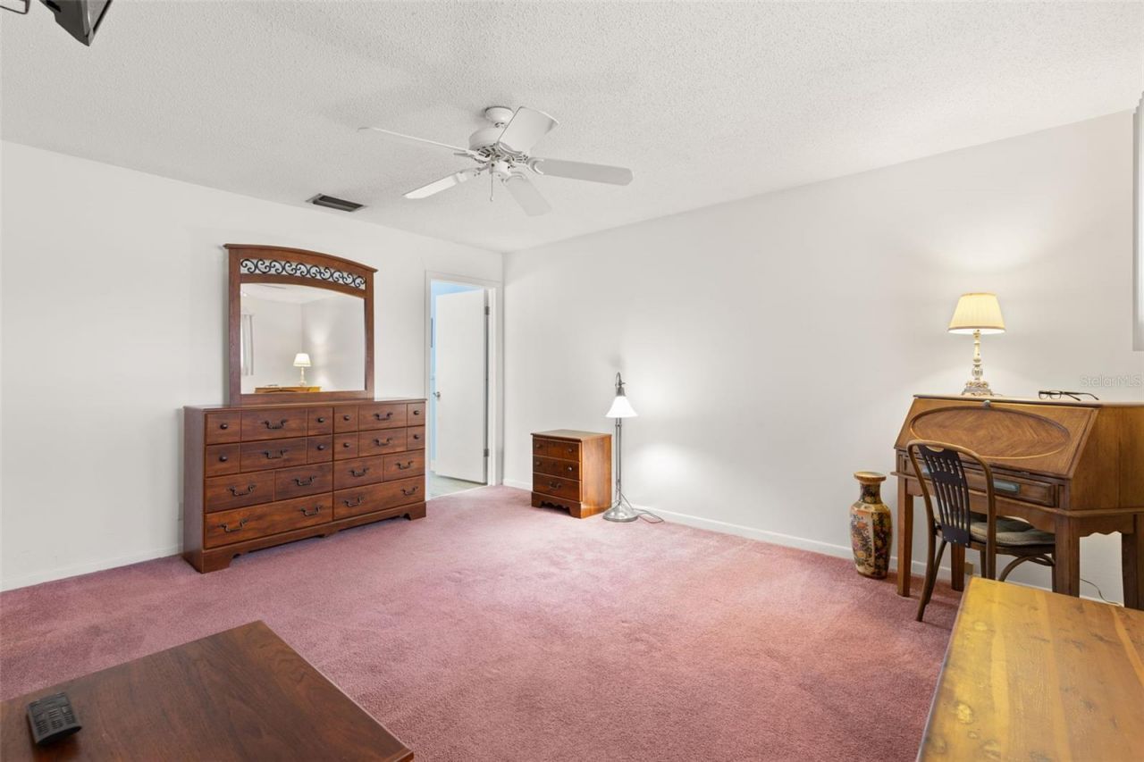 3275 37th Way S, Unit D, Saint Petersburg, FL 33711 Photo