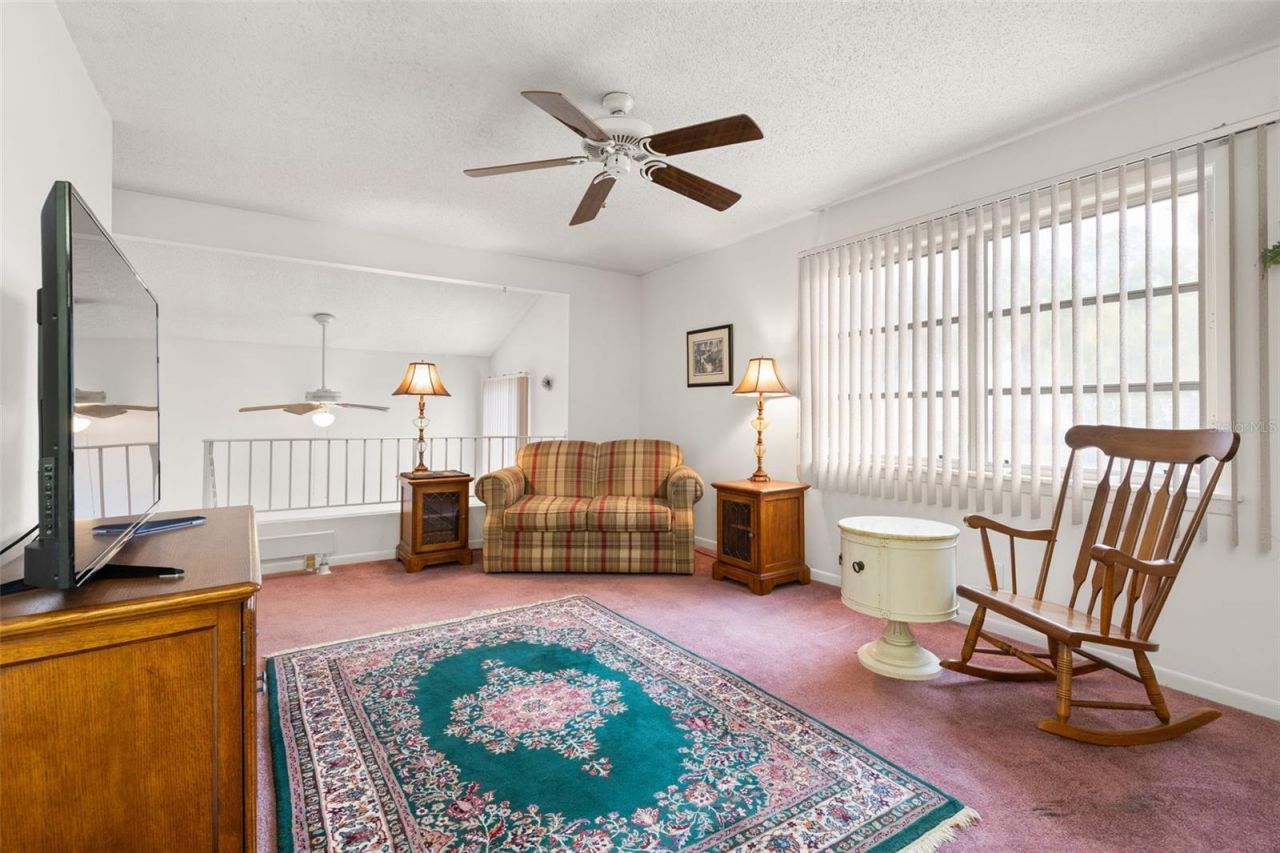 3275 37th Way S, Unit D, Saint Petersburg, FL 33711 Photo