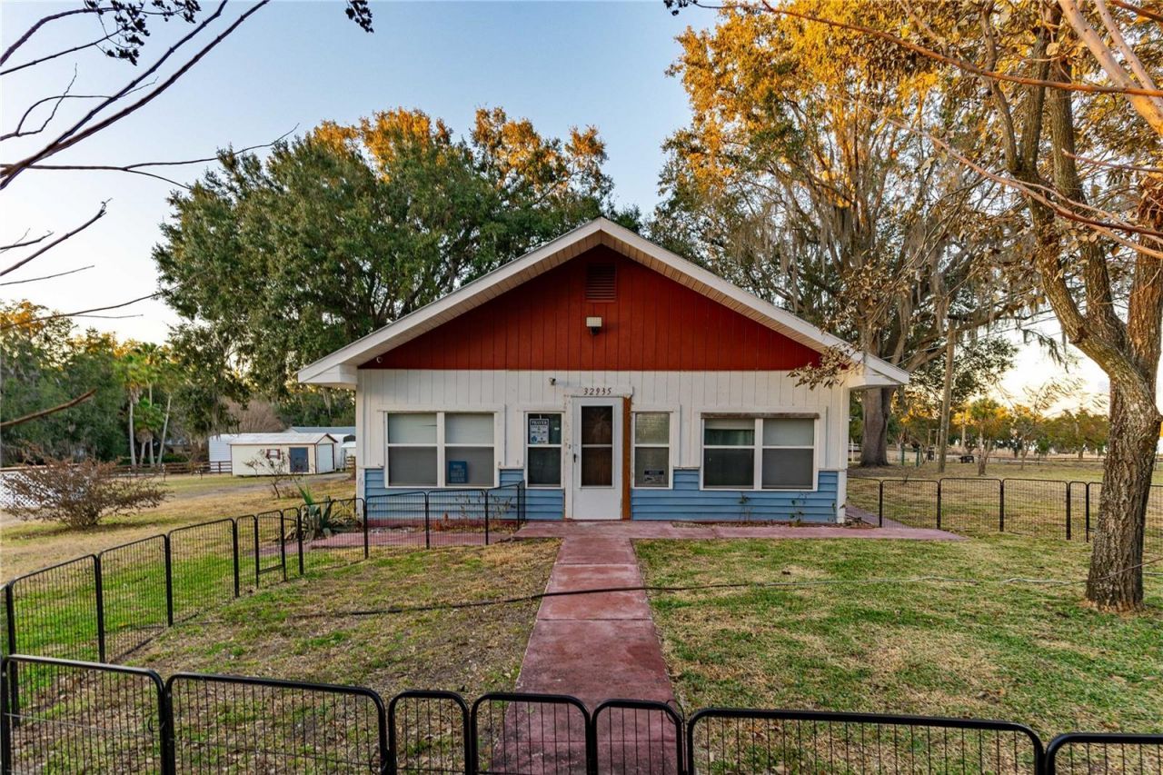 32935 Jesse Jones Avenue, San Antonio, FL 33576 Photo