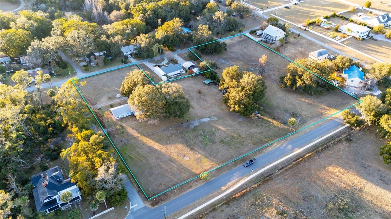 32935 Jesse Jones Avenue, San Antonio, FL 33576 Photo