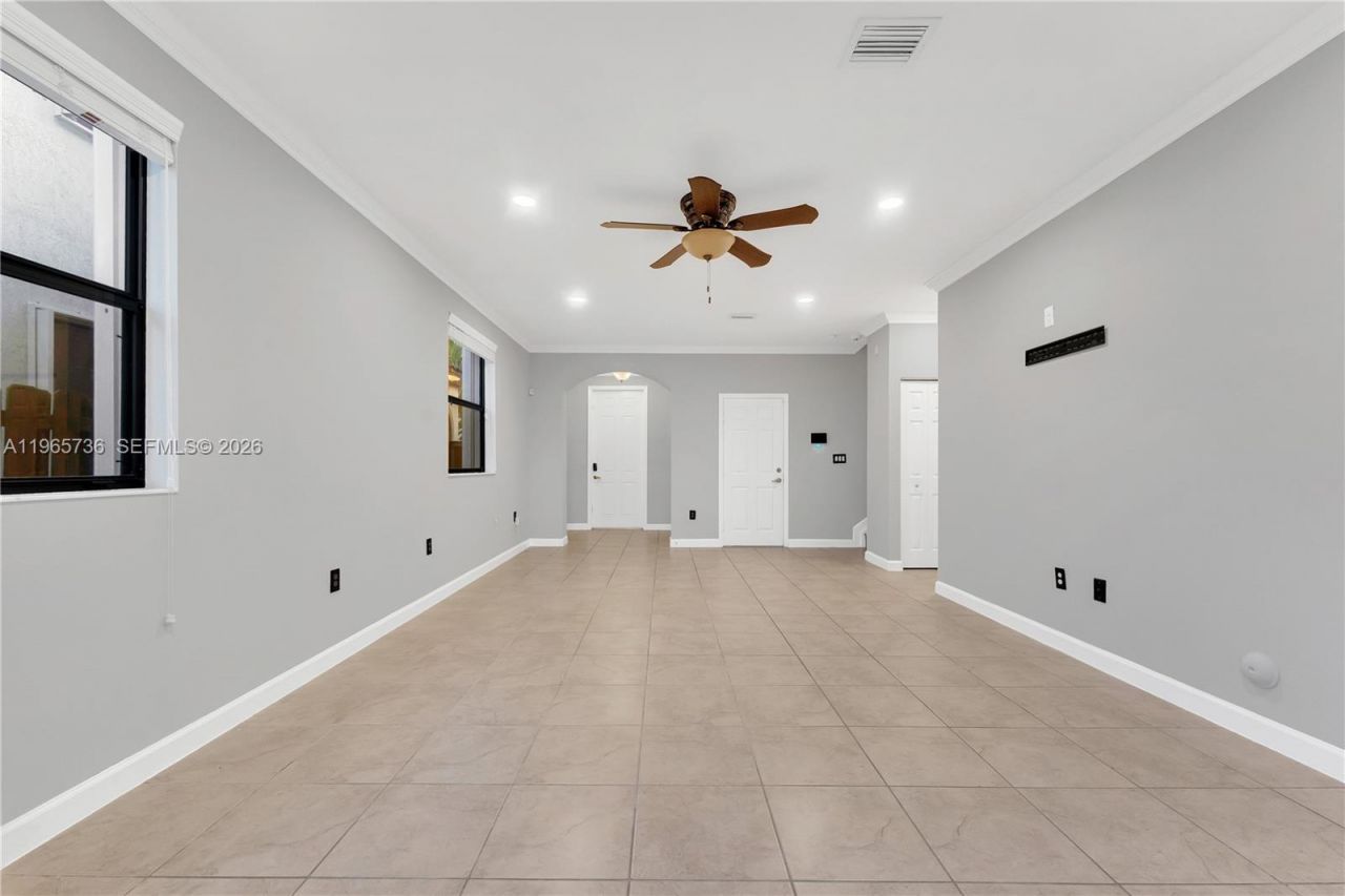 3401 SE 5th St, Unit 3401, Homestead, FL 33033 Photo
