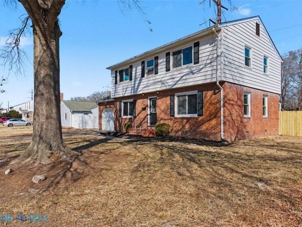 344 Brout Drive, Hampton, VA 23666