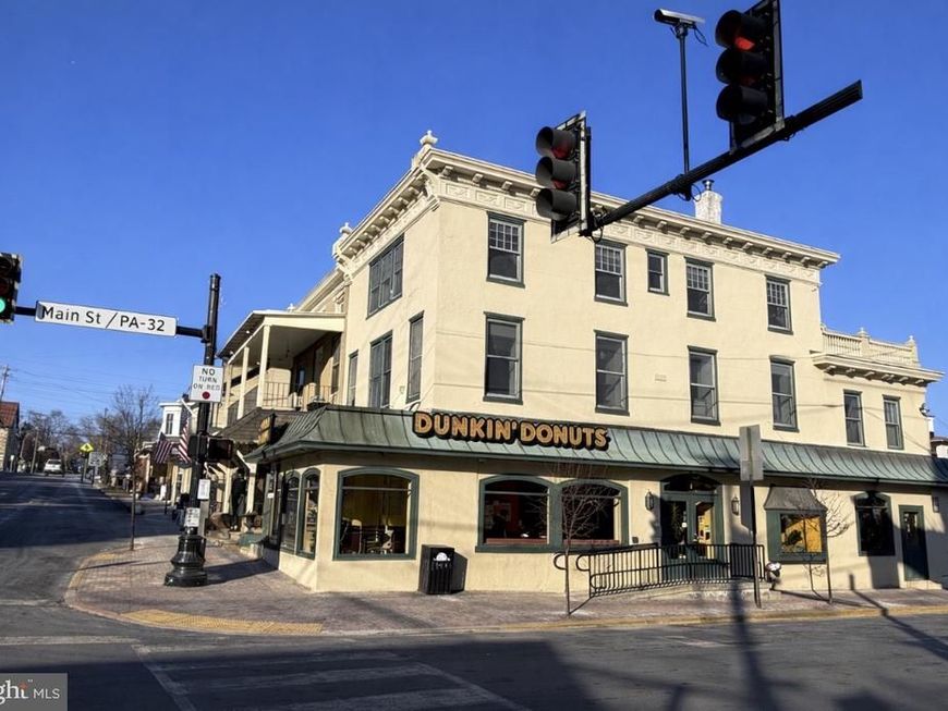 2-8 W Bridge Street, New Hope, PA 18938 Main Photo