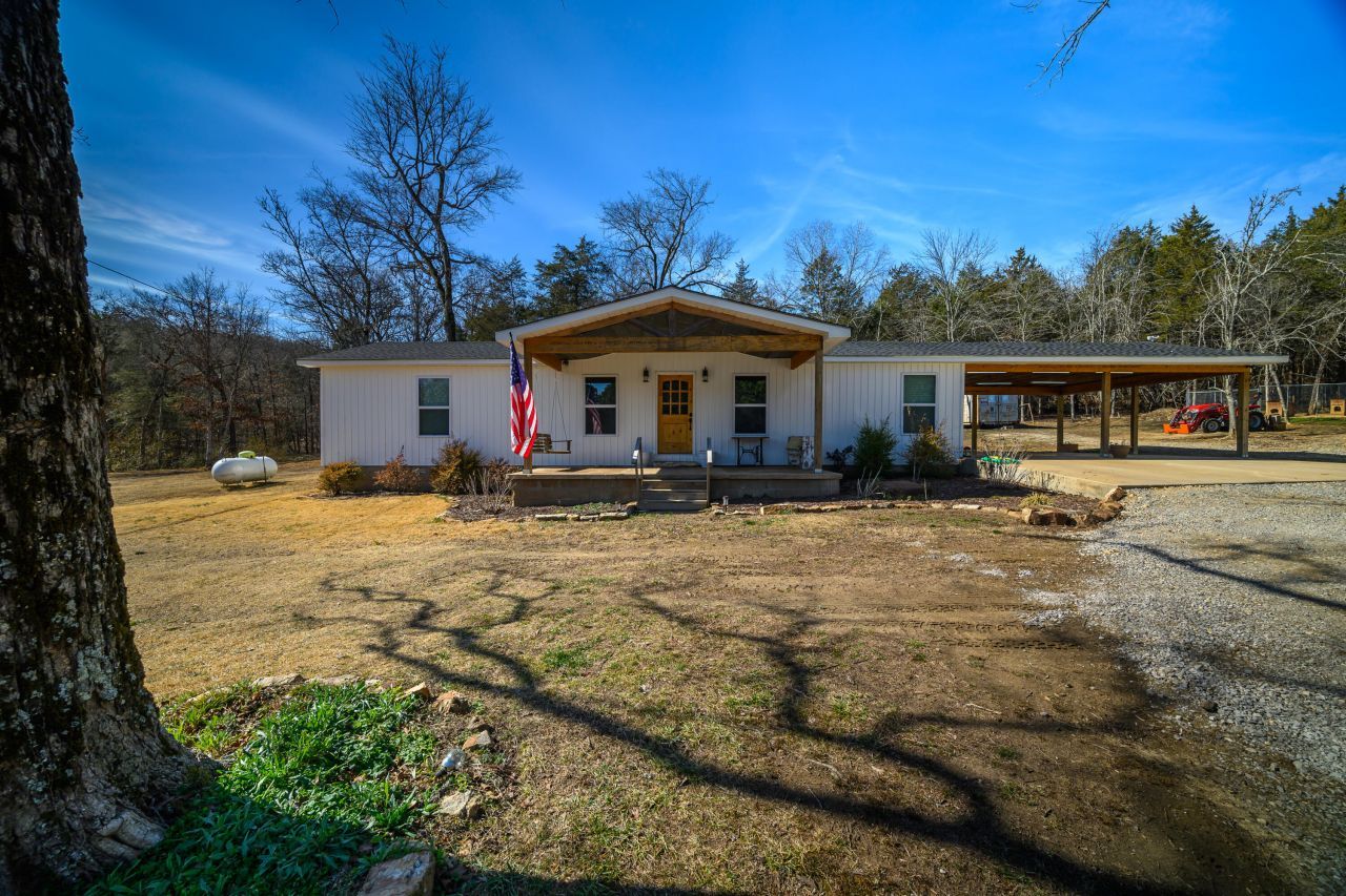 1200 Skyview Lane, Batesville, AR 72501 Main Photo