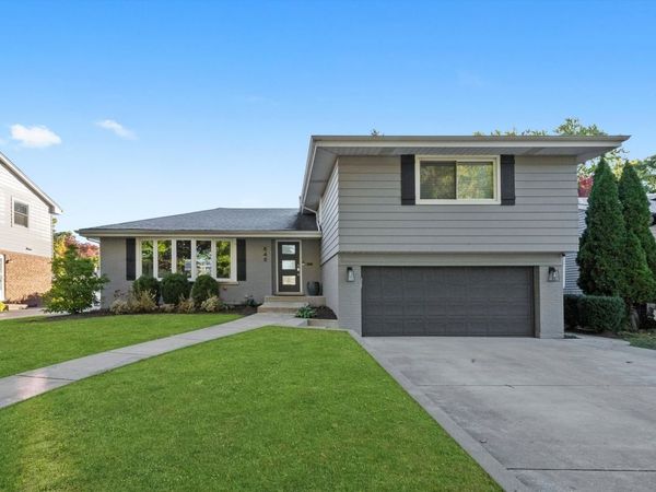 849 S Swain Avenue, Elmhurst, IL 60126