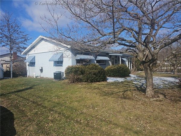 43 Third Street, Waverly, WV 26184