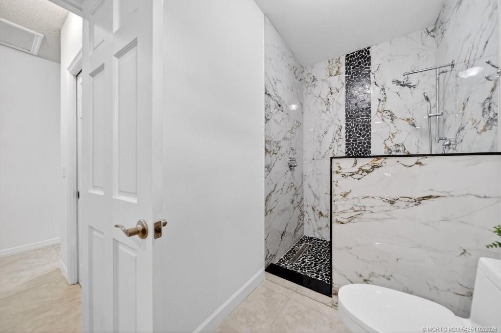 5222 SW Bimini Circle N, Palm City, FL 34990 Photo