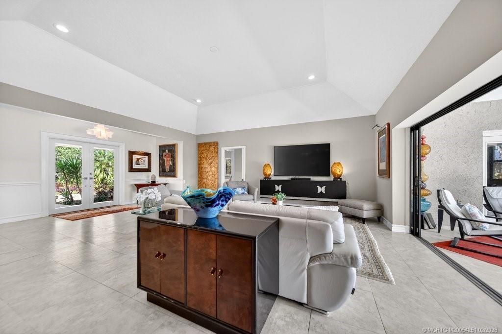 5222 SW Bimini Circle N, Palm City, FL 34990 Photo