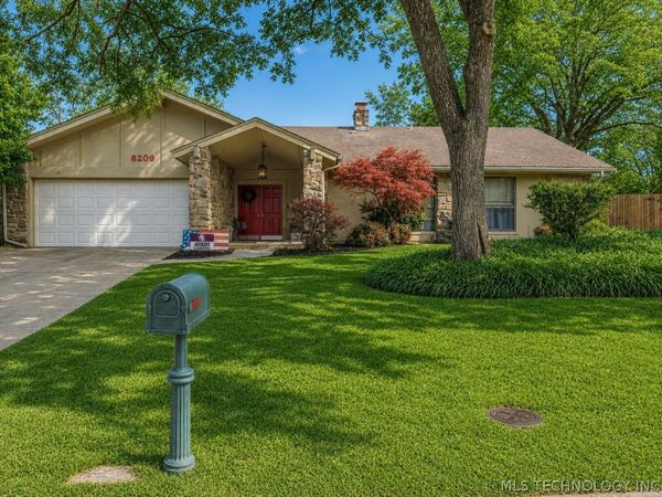 8209 S College Place, Tulsa, OK 74137