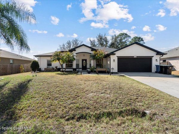 356 Olster Street SW, Palm Bay, FL 32908