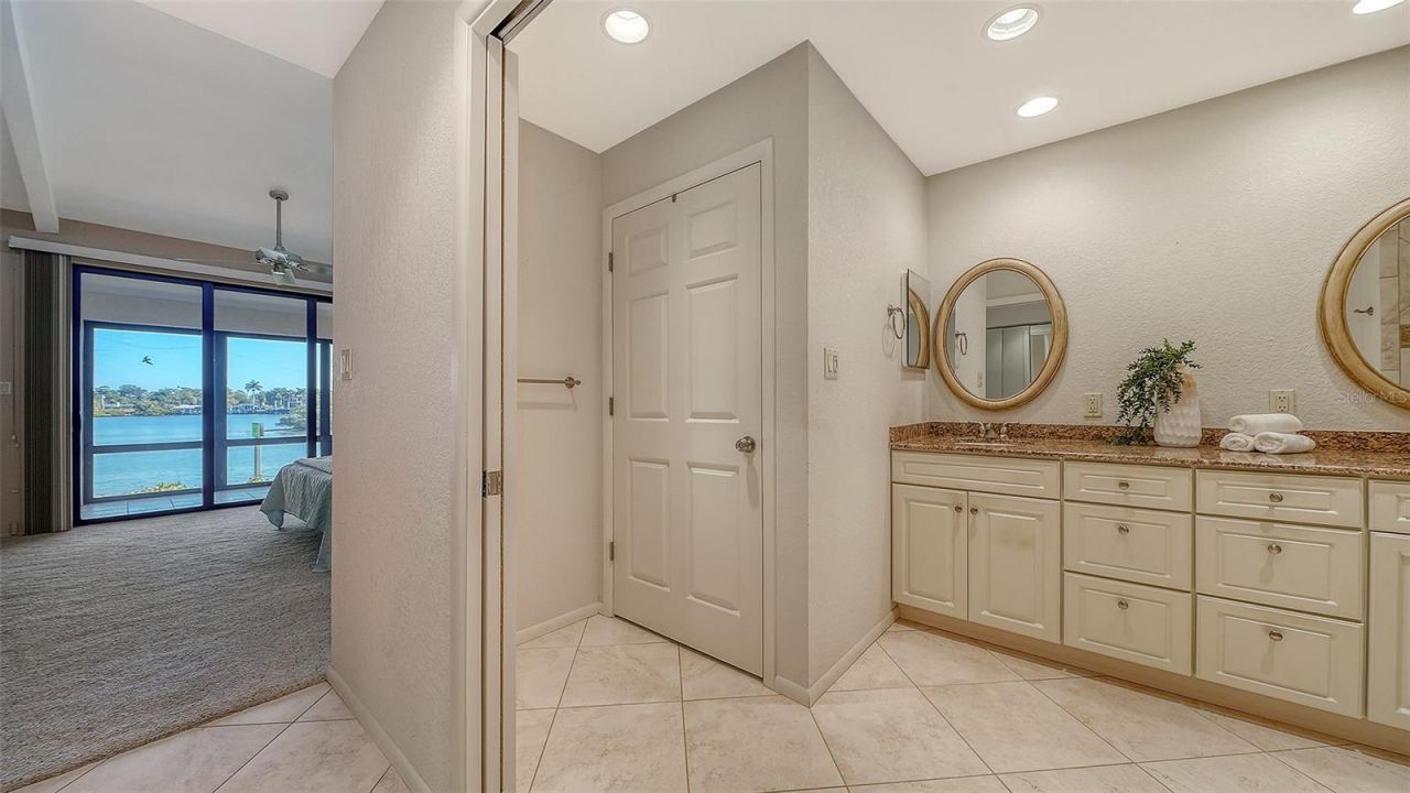 6275 Midnight Pass Road, Unit 6275, Sarasota, FL 34242 Photo