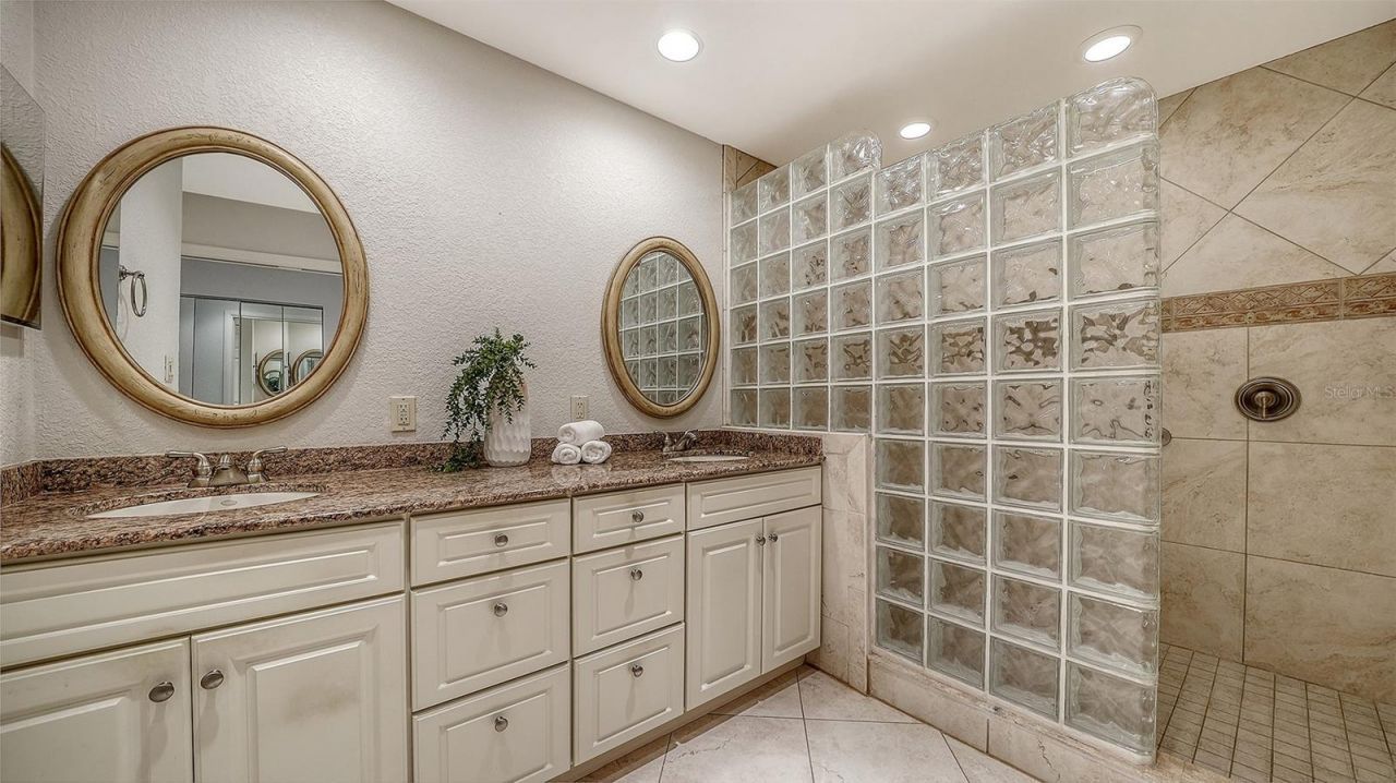 6275 Midnight Pass Road, Unit 6275, Sarasota, FL 34242 Photo