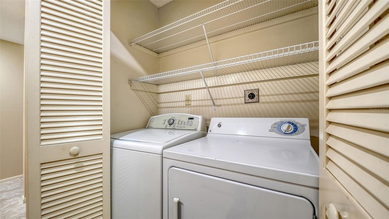 6275 Midnight Pass Road, Unit 6275, Sarasota, FL 34242 Photo