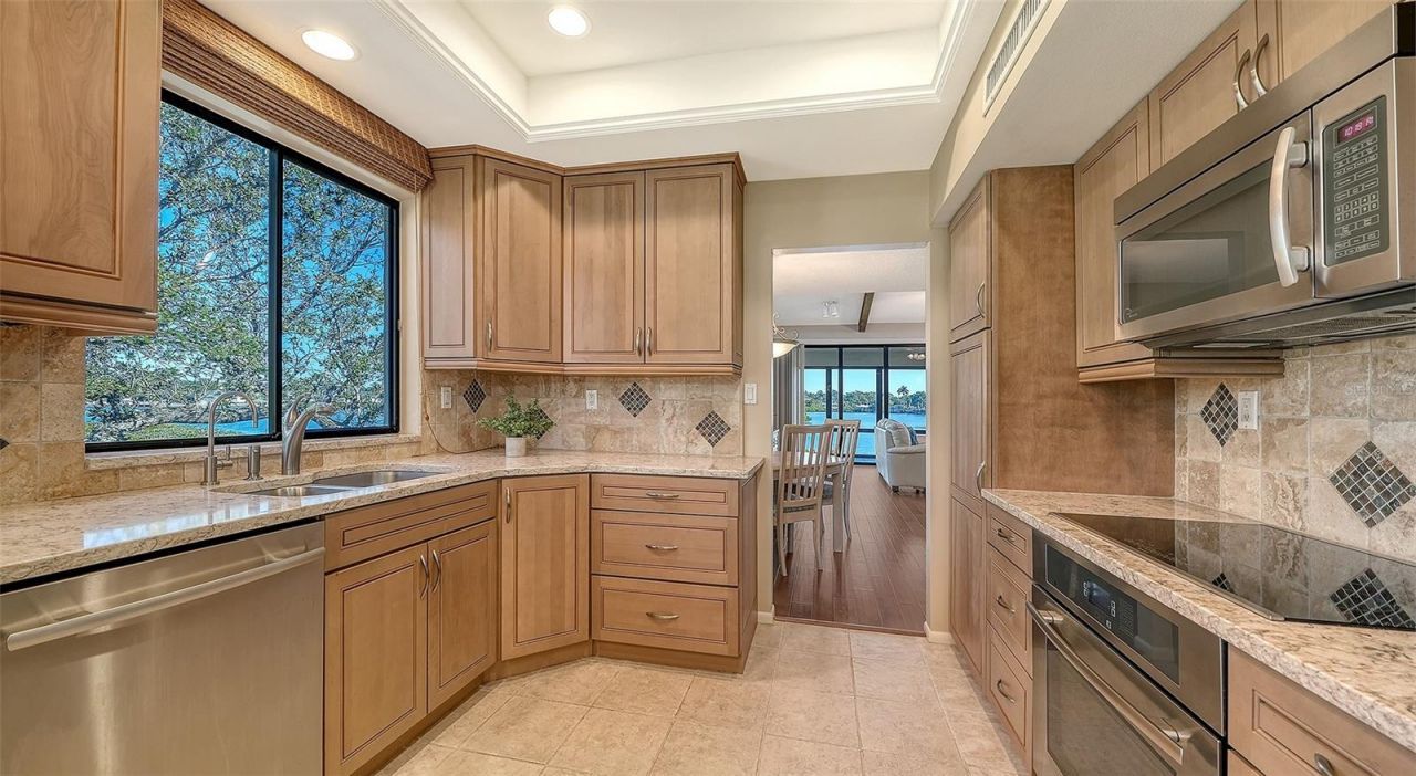 6275 Midnight Pass Road, Unit 6275, Sarasota, FL 34242 Photo