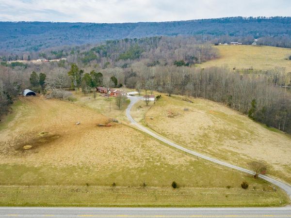 37803 U.S. 127, Pikeville, TN 37367