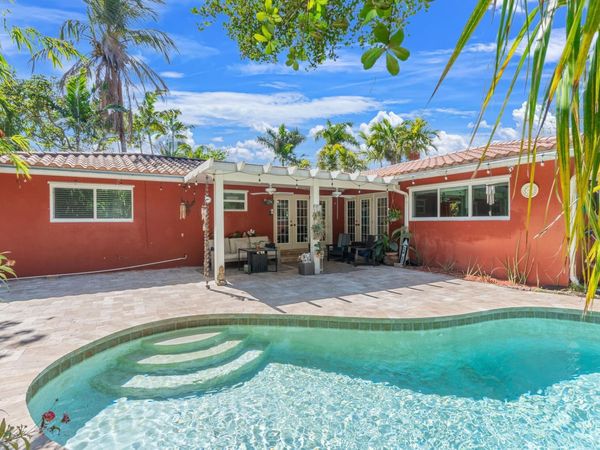 2956 NW 6th Terrace, Wilton Manors, FL 33311