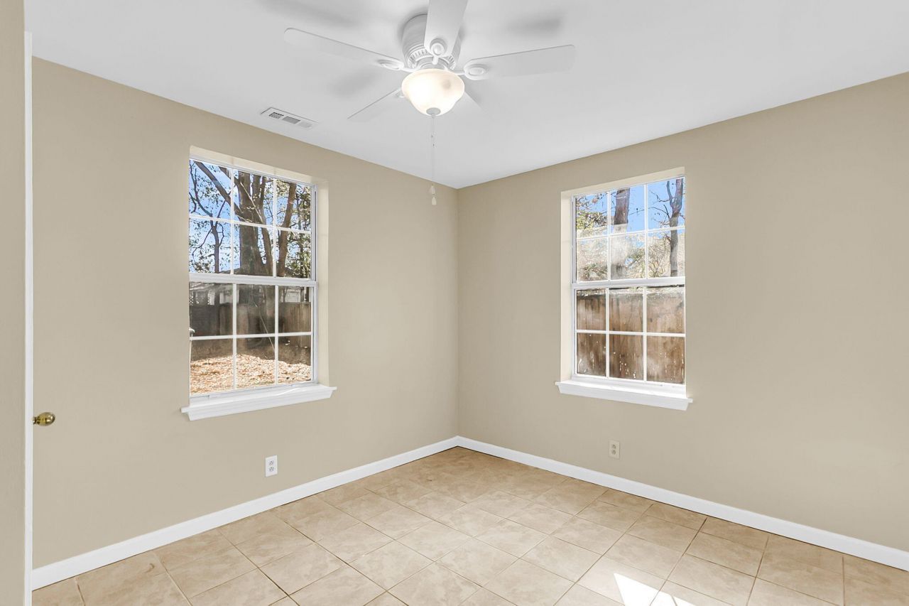 1507 Evergreen Street Photo 12