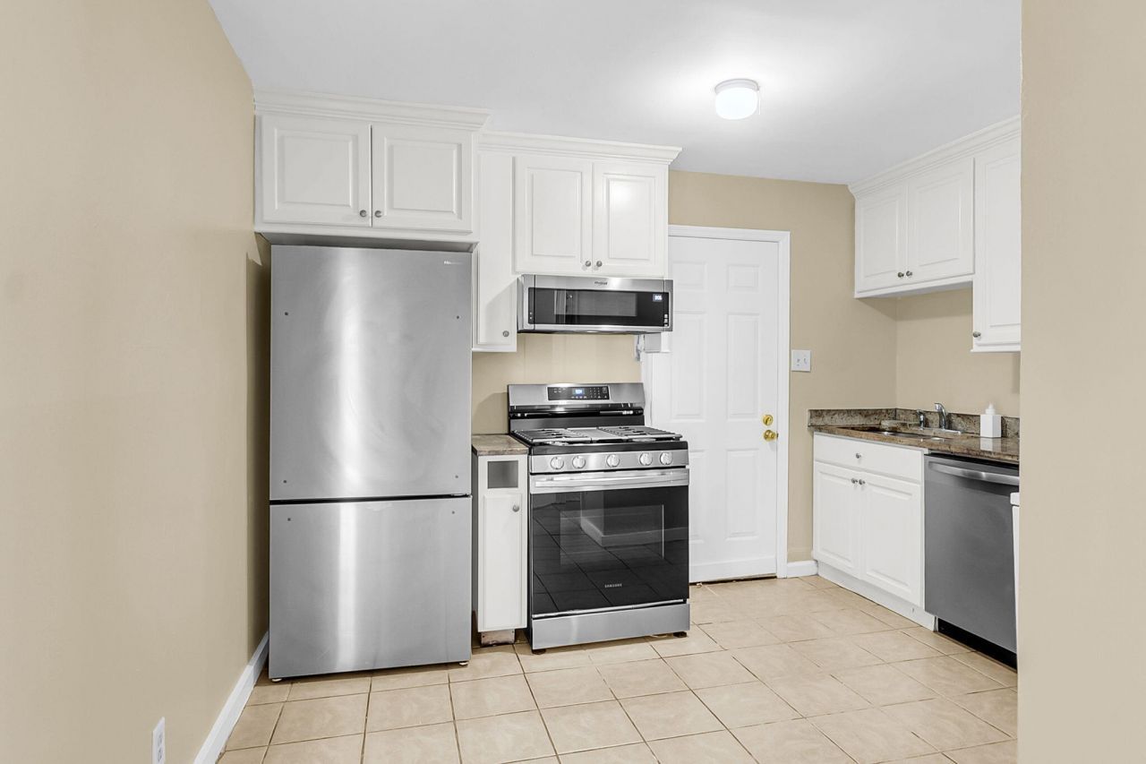 1507 Evergreen Street Photo 15