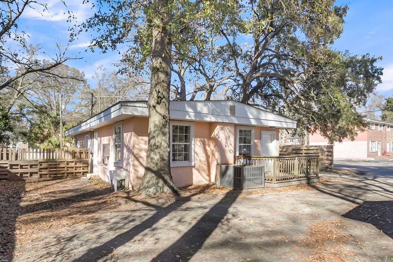 1507 Evergreen Street Photo 34